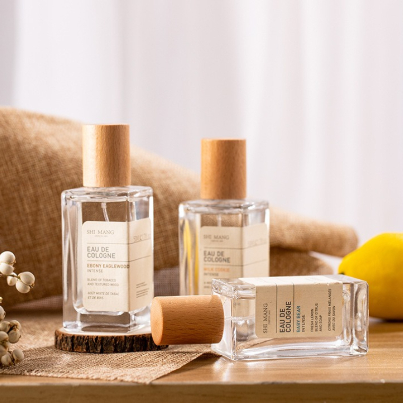 50ml 女性用香水 スウィートフローラル グルマン バニラ - Perfume Her Fragrance のレビューと価格