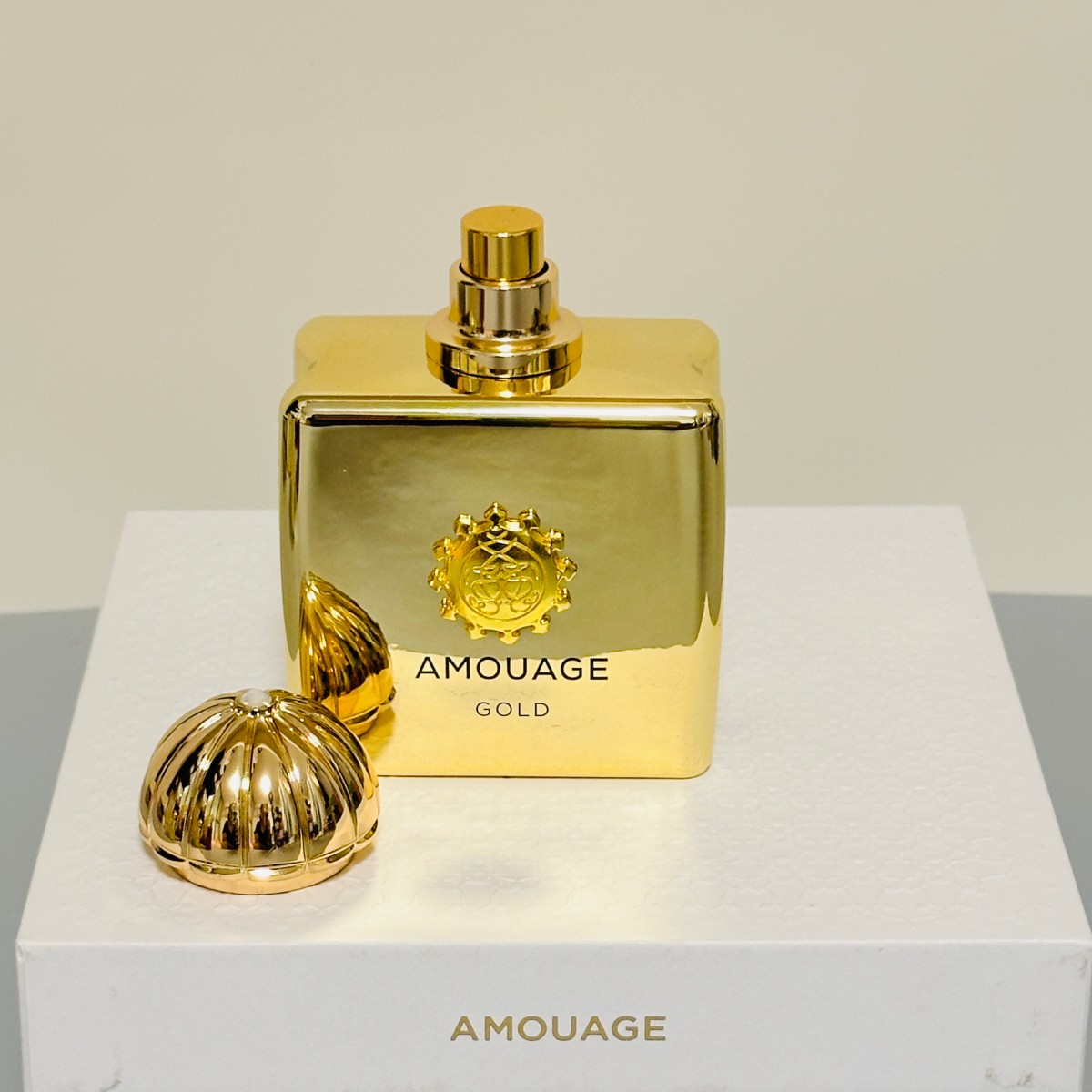 アムアージュ ゴールド ウーマン EDP 100ml 3.4 - Best Perfume Fragrance のレビューと価格